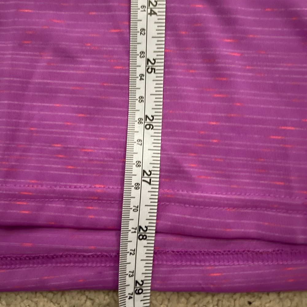 Reebok Pink Short Sleeve V neck t shirt  XL - Picture 9 of 11
